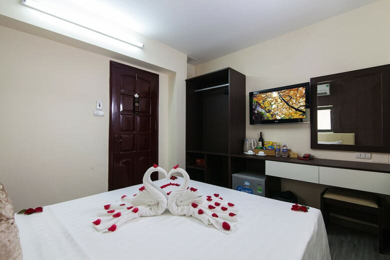 Hanoi Elpis Hotel