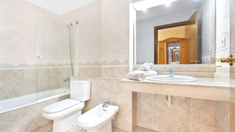 Apartment Port 53