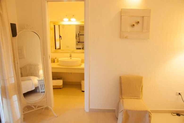 Cento Ulivi Hotel - Bed And Breakfast