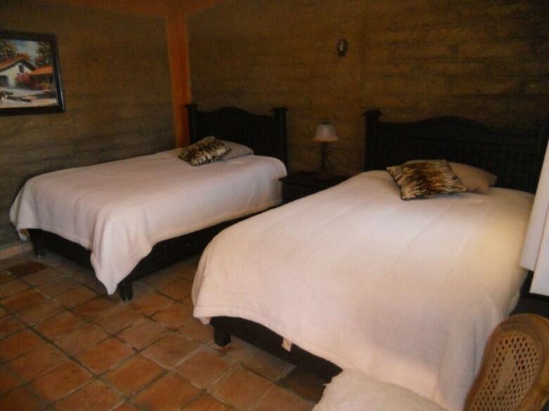 Hotel Rancho Escondido Casa Goyri