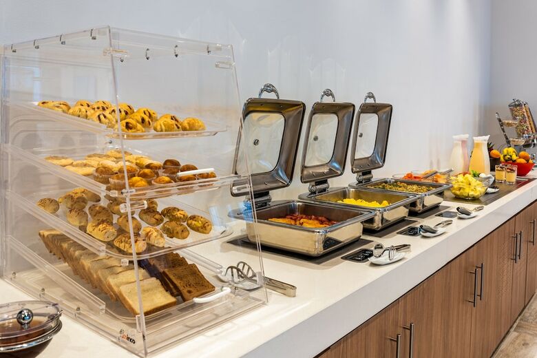 Hotel Holiday Inn Express Cartagena Manga