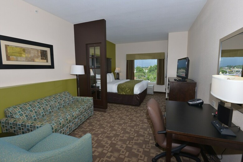 Hotel Comfort Suites Lake City