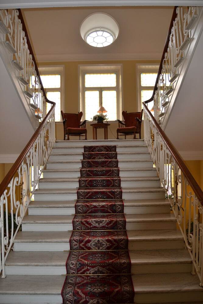 �m�ls Stadshotell, Sure Hotel Collection By Best Western