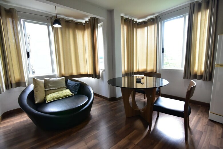 101 Sukhumvit 22 Service Apartment