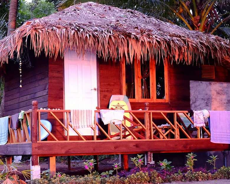 Hotel Deeland Bungalows