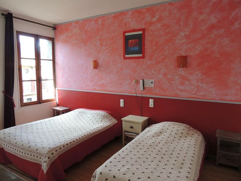 Hotel H�tel Du Commerce