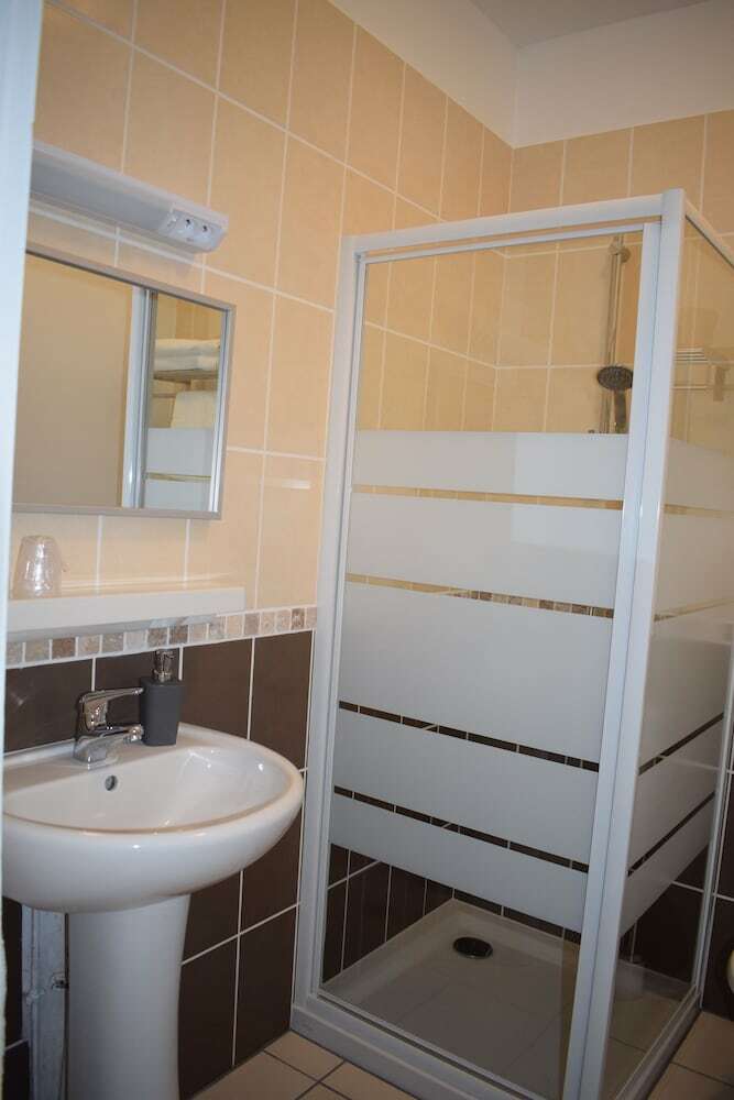 Hotel H�tel Du Commerce