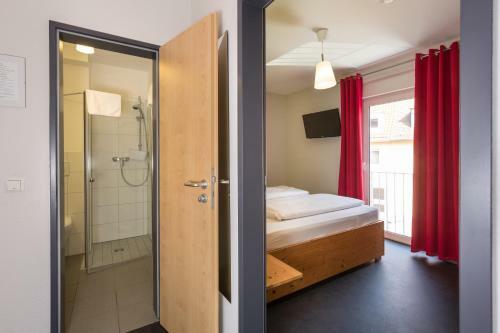 Hostal Hotel-cafe Demling