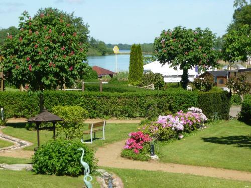 Hotel Haus Schwanensee