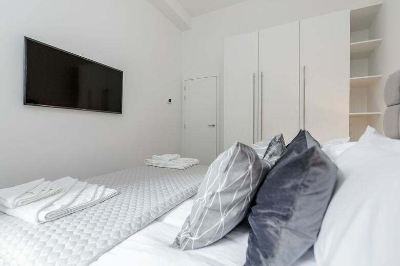 Soho Apartments By Basetogo