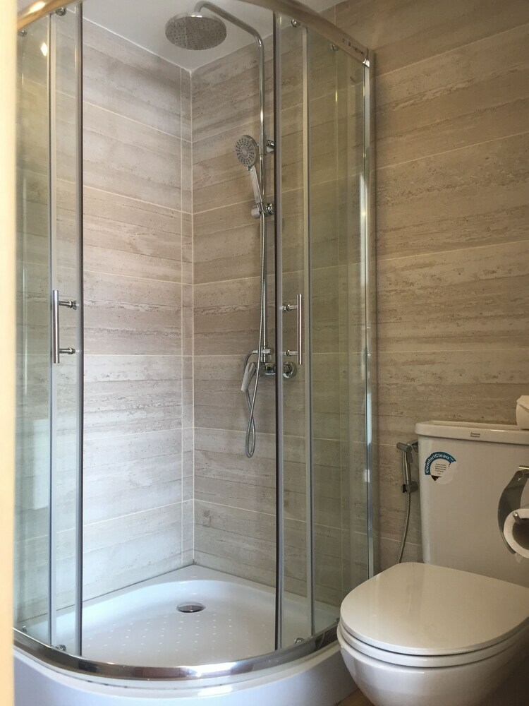 Hotel @aonang Guesthouse