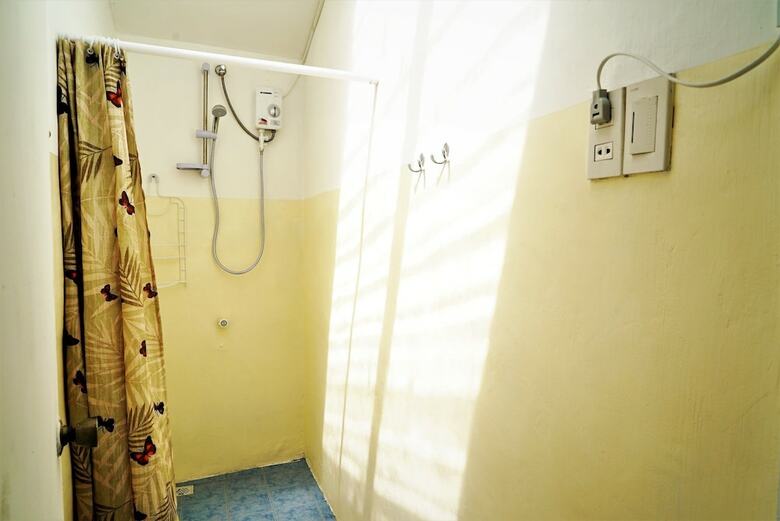 Hostal Hideaway Dive Hostel