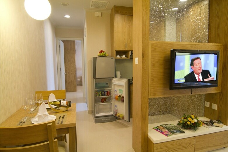 Apartamentos Mayfair Suites