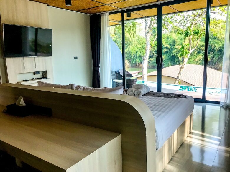 Hotel Binlha Raft Resort