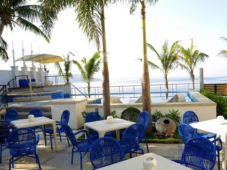 Icove Beach Hotel