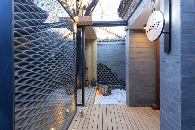 Hotel Isvara Flowing Ocean Guesthouse