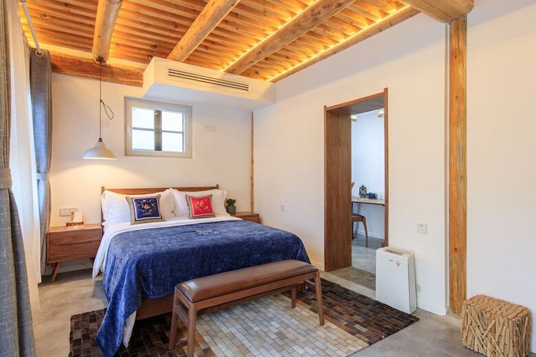 Hotel Isvara Flowing Ocean Guesthouse