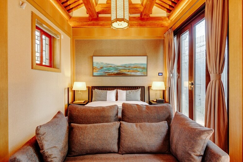 Hotel Isvara Flowing Ocean Guesthouse