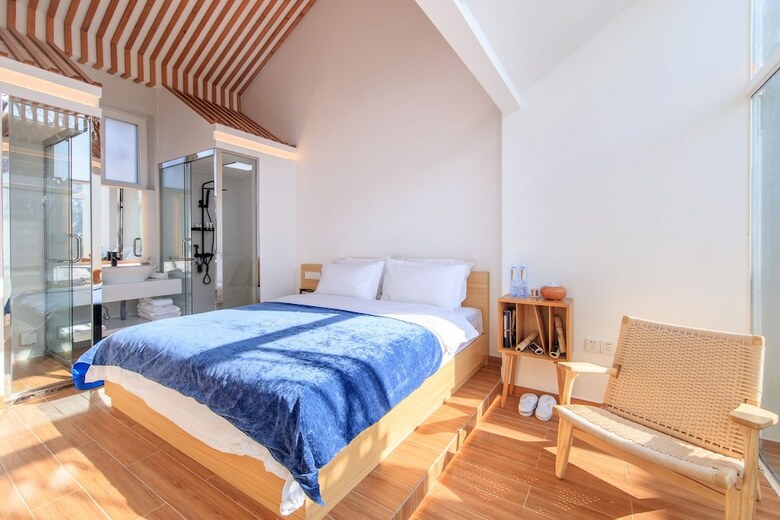 Hotel Isvara Flowing Ocean Guesthouse