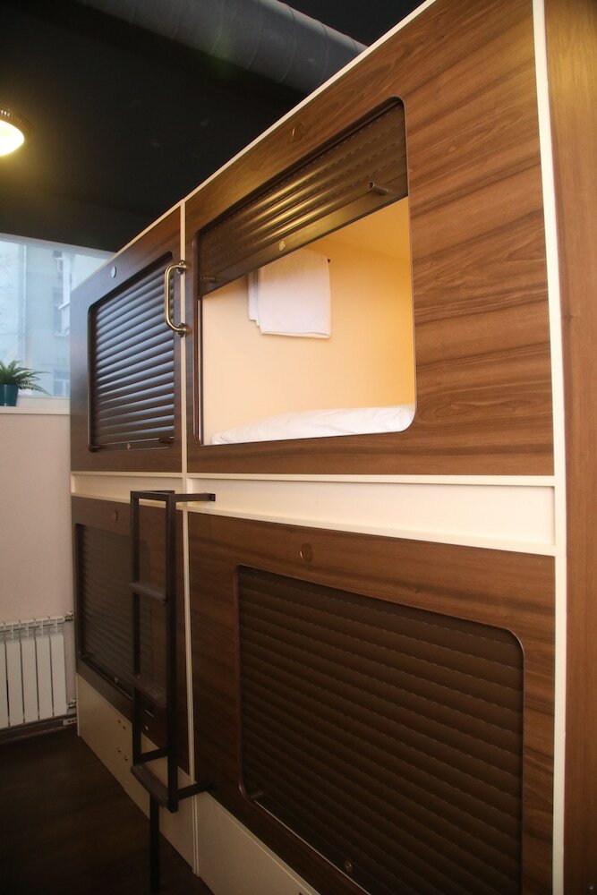 Capsule Hotel Interqube Tretyakovskaya