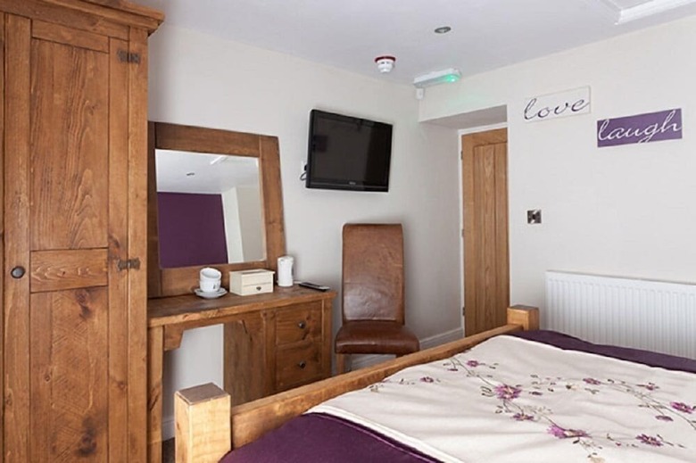 The Fountain Tea Rooms Bed And Breakfast