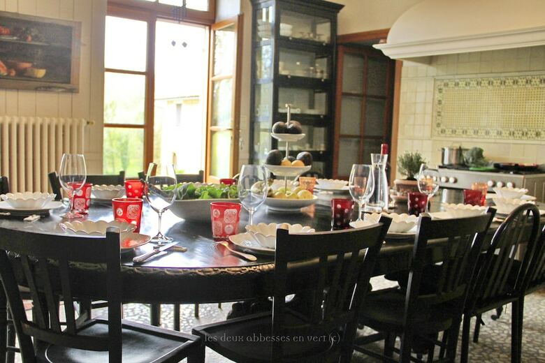 Bed & Breakfast Les Deux Abbesses En Vert