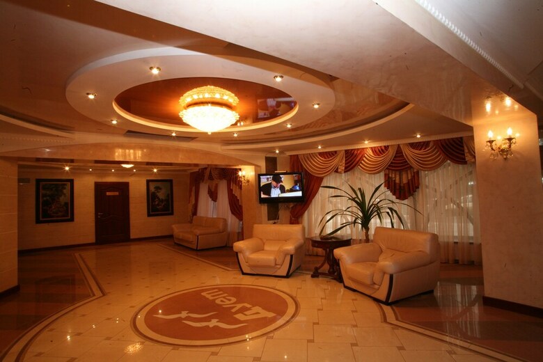 Hotel Duet Plus