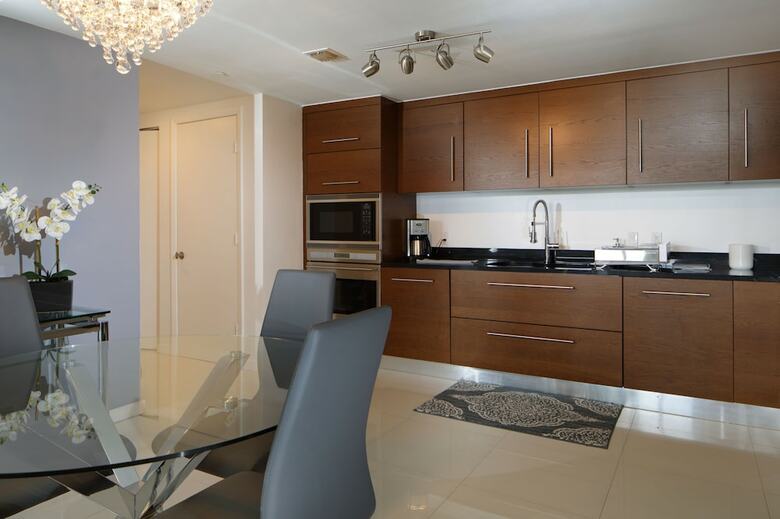 Icon Residences By Flashstay
