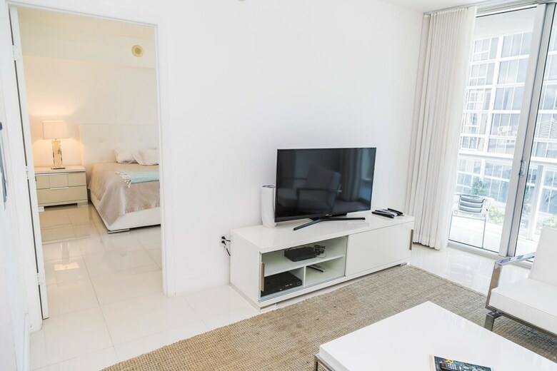Icon Residences By Flashstay