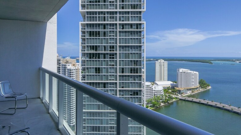 Icon Residences By Flashstay