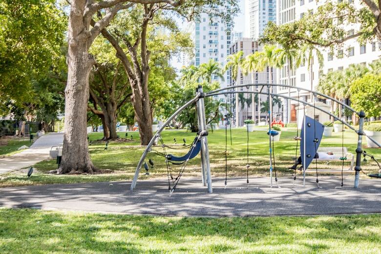 Icon Residences By Flashstay