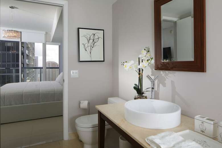 Icon Residences By Flashstay