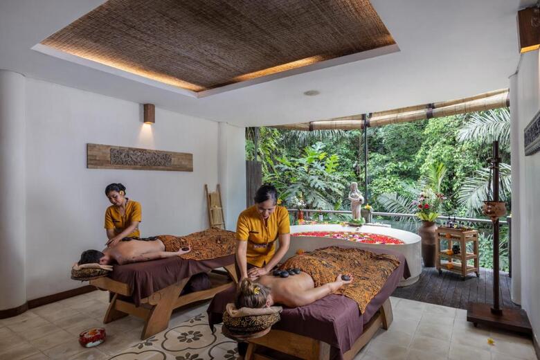 Hotel The Sankara Suites & Villas By Pramana