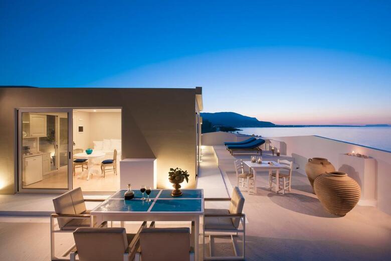 Hotel Parthenis Beach Suites By The Sea