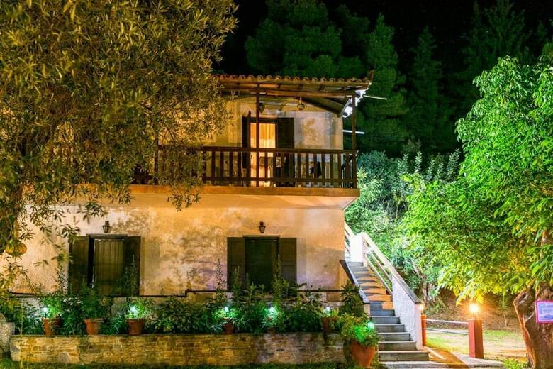 Apartamentos Spiros Rooms