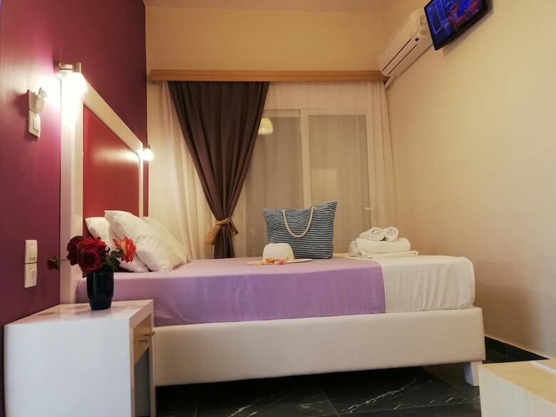Apartamentos Spiros Rooms