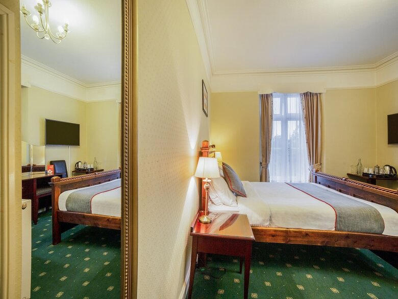 Hotel Oyo The Ravensworth