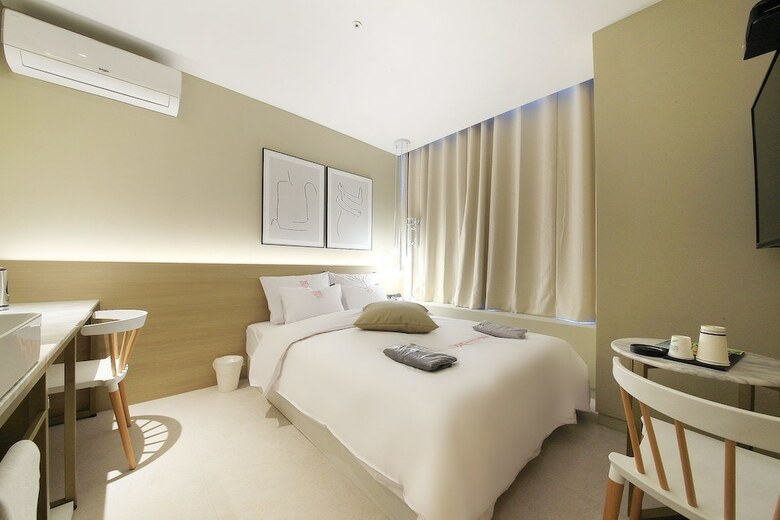 Hotel Yaja Wirye