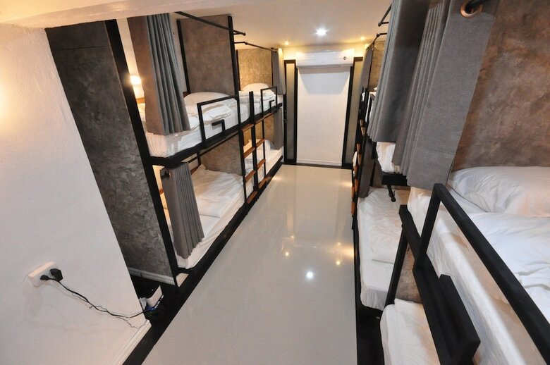 Hostal Hive Hostel - Adults Only