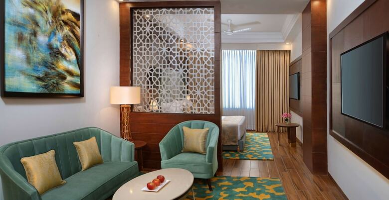 Hotel Radisson Chandigarh Zirakpur