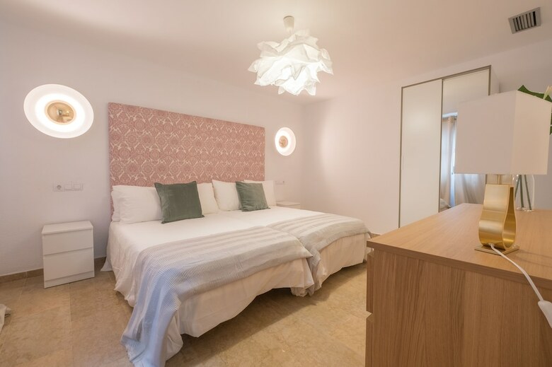 Hotel �ptima Suite Home Hostel