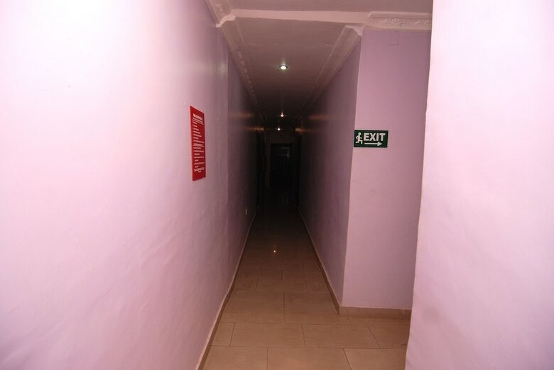 Silverland Hotel And Suites
