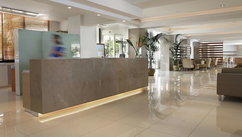 Aparthotel Sunrise Oasis
