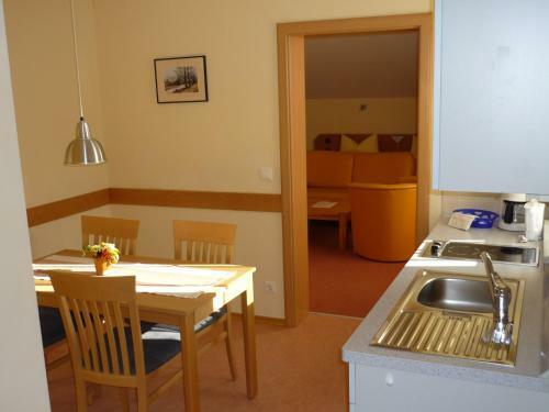 Hostal Pension Im Malerwinkel Kallm�nz