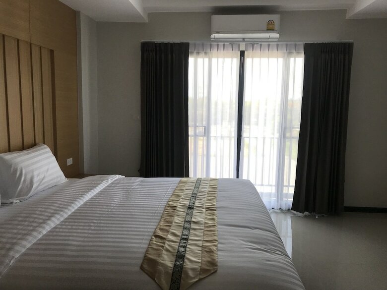 Hotel The Royal Ville Residence