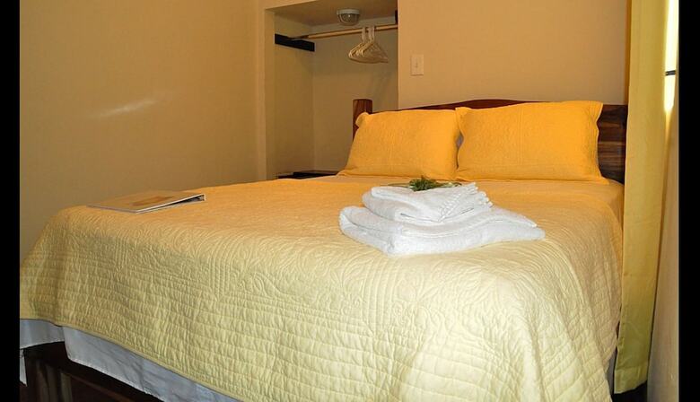 Hotel Sundowner Lodge