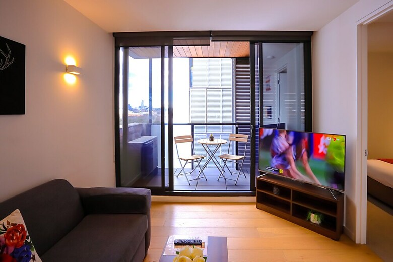 Flinders Street Apartments