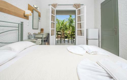 Hotel Syros Inn