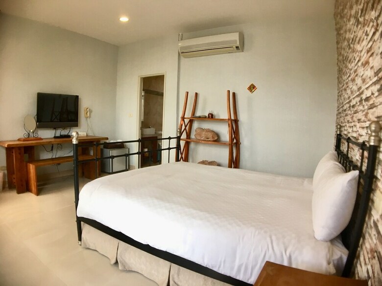 Wild Island B&B