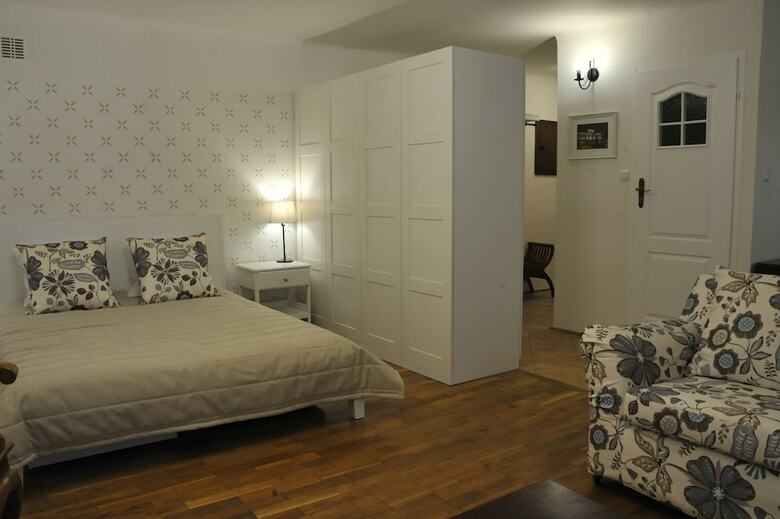 Mi?otu - Apartament Uniwersytecki